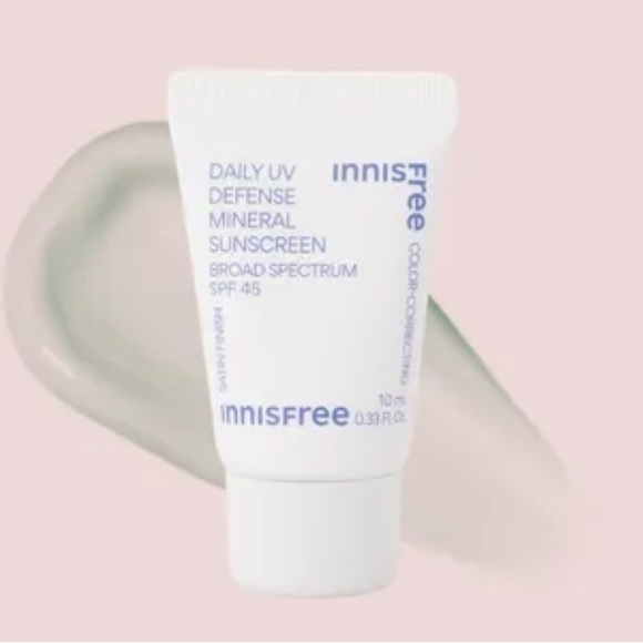 INNISFREE DAILY UV DEFENSE MINERAL SUNSCREEN BROAD SPECTRUM SPF 45 - Picture 2 of 7